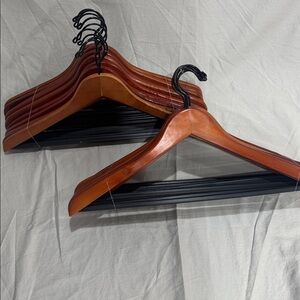 Wooden Hangers Set (#4)